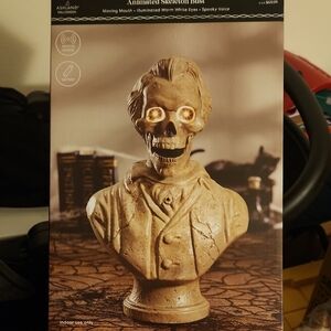 Ashland Tan Skeleton Bust with Illuminated Eyes